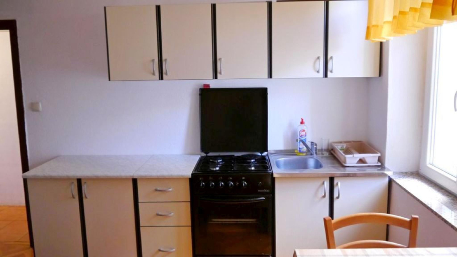 Others 4, Cosy 1 bedroom apartment with sea view, Novalja