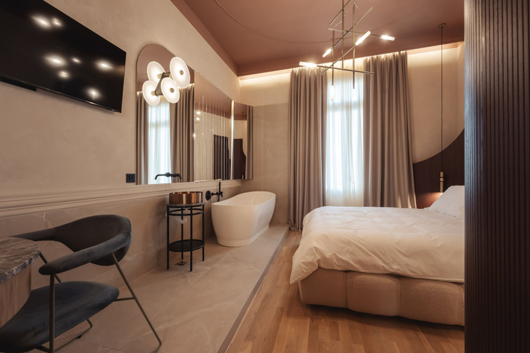 Bedroom 4, Zenith Premium Suites, Central Macedonia
