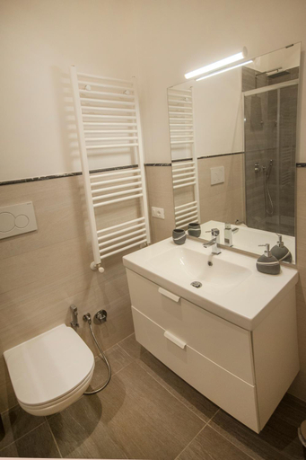 Bathroom 3, Guest House Vignola, Roma