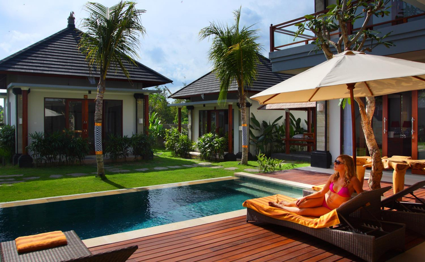 Swimming Pool 18