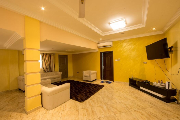 Others 5, Bays Luxury Lodge, Tema