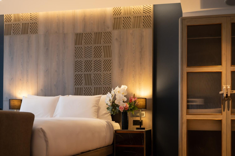 Bedroom 14