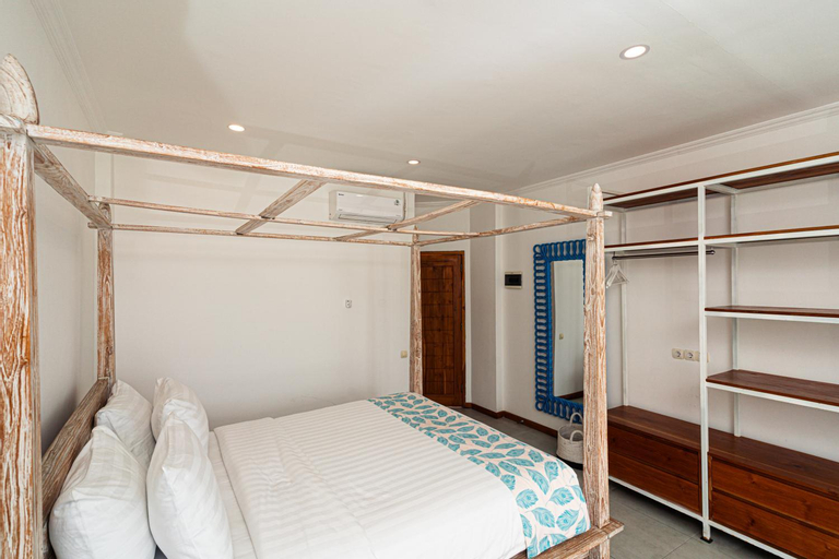 Bedroom 13