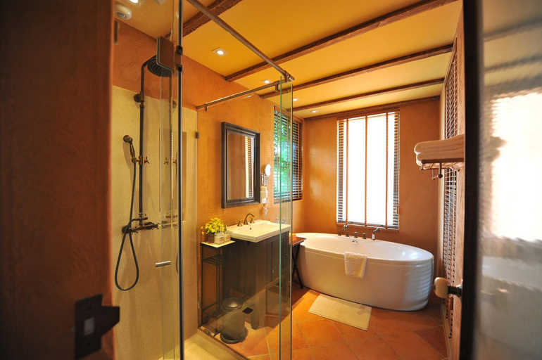 Bathroom 5, Toscana Valley Hotel La Casetta, Pak Chong