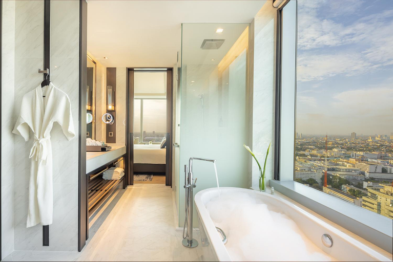 Bathroom 12