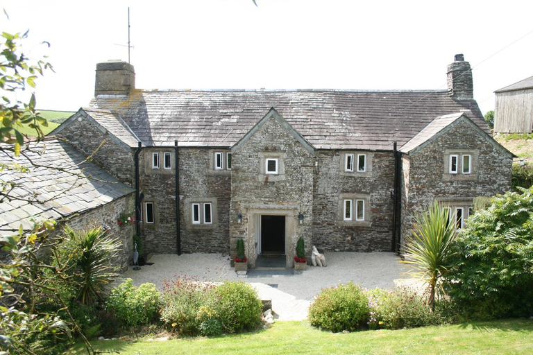 Others 5, Reddivallen Farmhouse, Cornwall