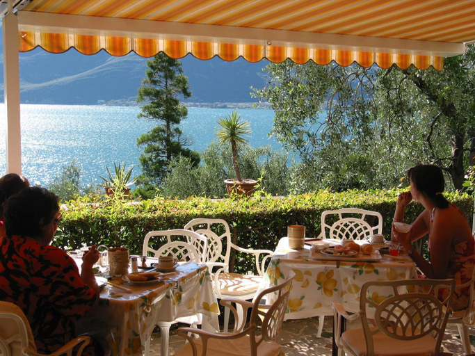 Food & Drinks 4, Hotel Riviera Panoramic Green Resort, Brescia