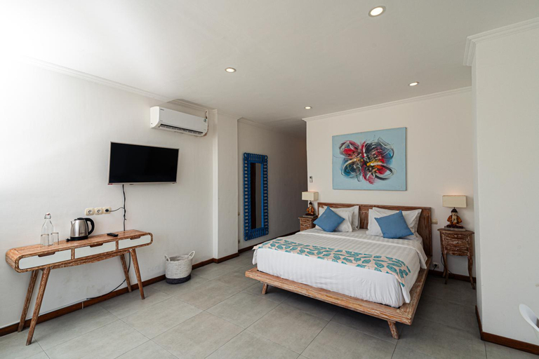 Bedroom 13