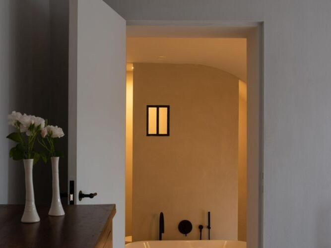 Bathroom 3, Stately 16-person manor farm in South Limburg., Nuth