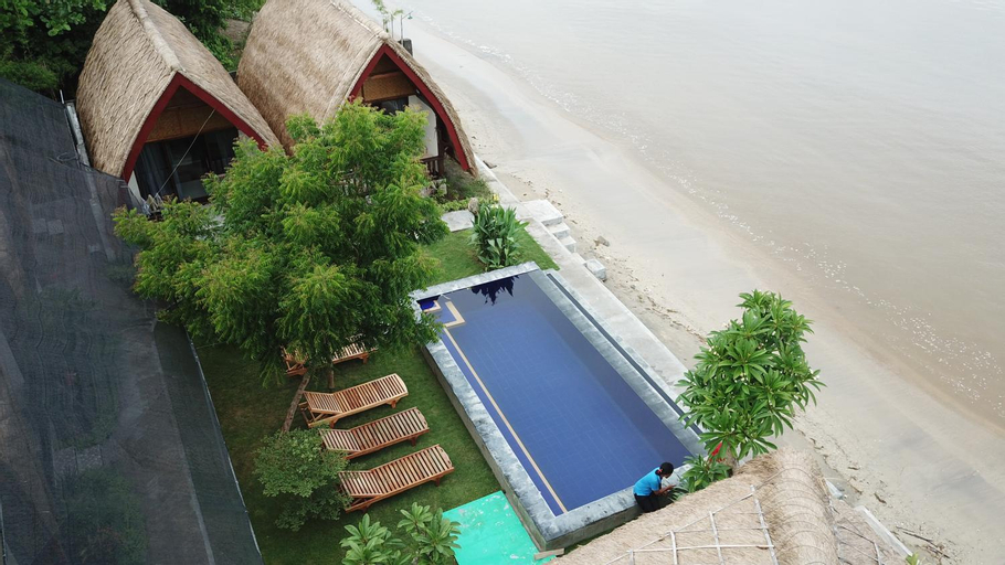 Swimming Pool 10