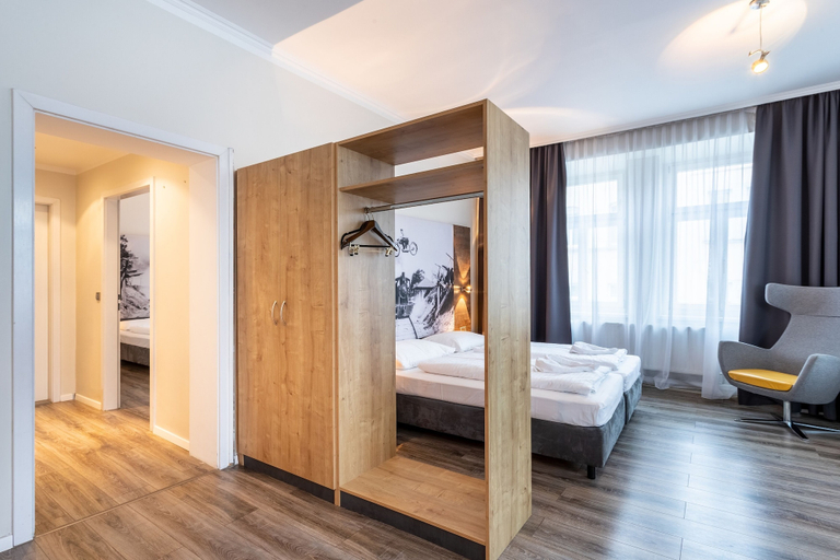 Bedroom 2, Hotel Westbahn, Wien