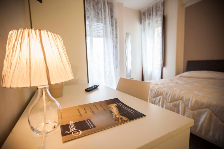 Bedroom 2, Salernoprestige Residenza, Salerno