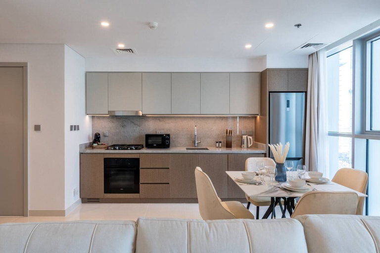 Room 3, 1BR Apartments Beach Isle Tower, Dubai