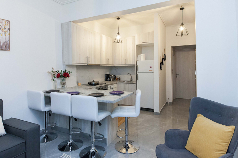 Private kitchen 2, Ano Kipseli Athens Gem 1 Bd Apt for 4, Attica