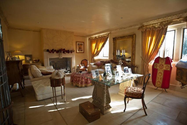Others 4, Manor Court, Nottinghamshire