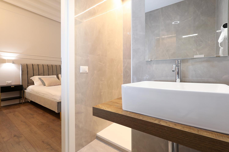 Bedroom 2, Rome Plaza Suites, Luxury Collection, Rome