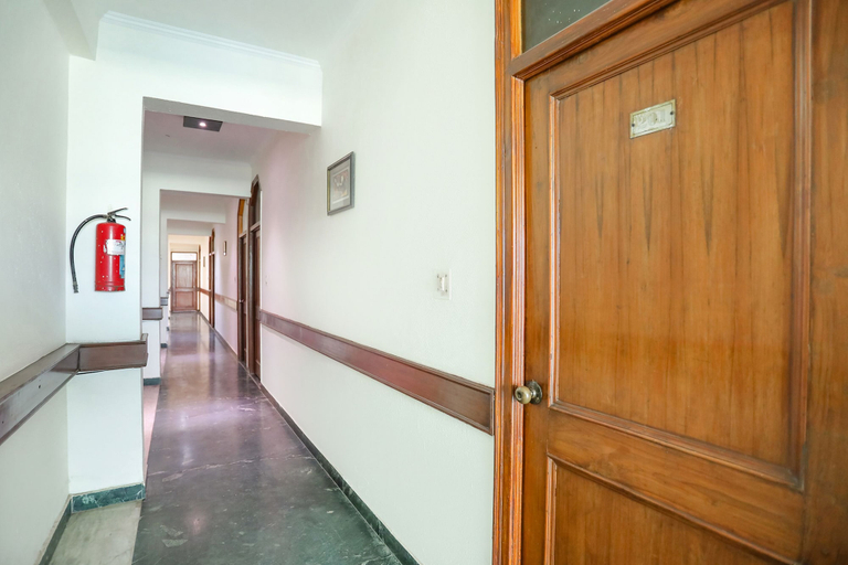 Others 5, Fabexpress The Residency, Gautam Buddha Nagar