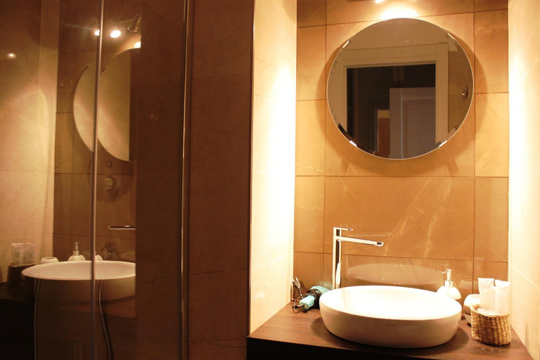 Bathroom 3, Vietitaly Filiberto, Rome
