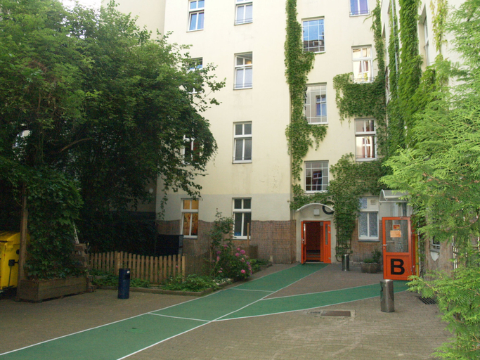 Exterior & Views 2, HappyGoLucky Hotel & Hostel, Berlin