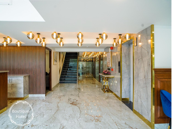 Public Area 3, Saltstayz Select - Golf Course Road & Sector 57, Gurgaon