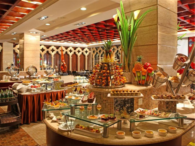 Food & Drinks 4, East Hotel, Dalian