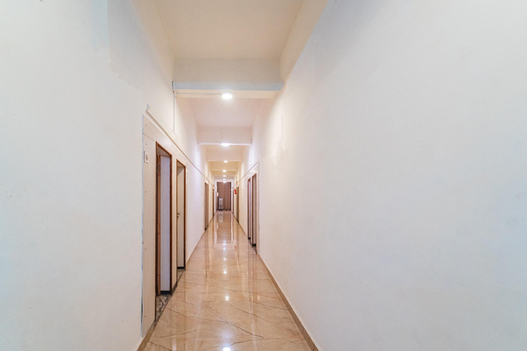 Public Area 3, Itsy Hotels Mansi, Nashik