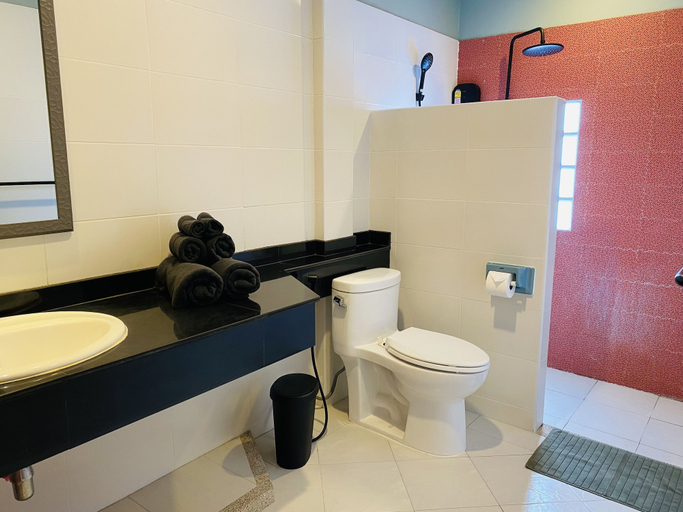 Bathroom 3, Forget Me Not Boutique Bed & Breakfast, Hua Hin