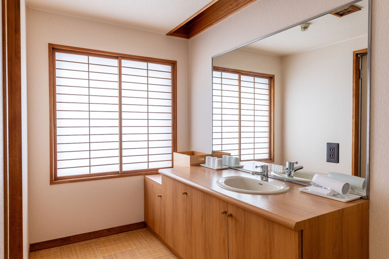 Bathroom 4, Court Hotel Asahikawa, Asahikawa