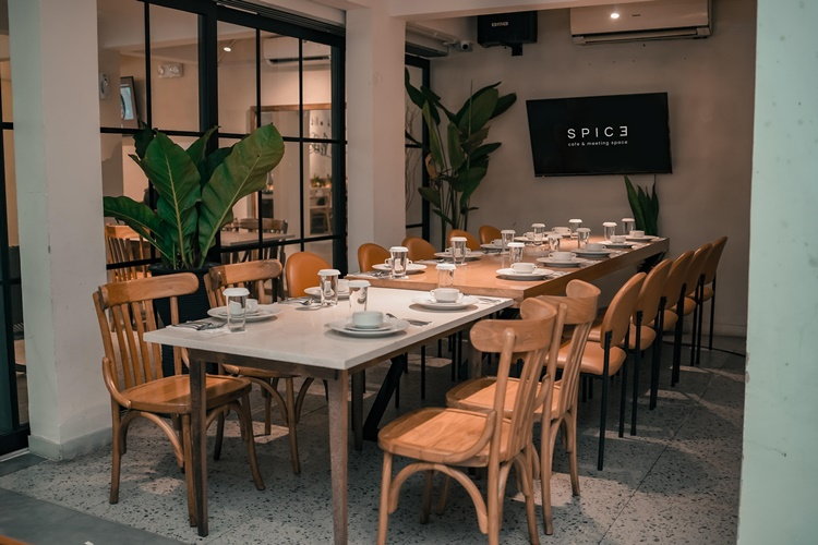 Food & Drinks 2, The Hills Batam, Batam
