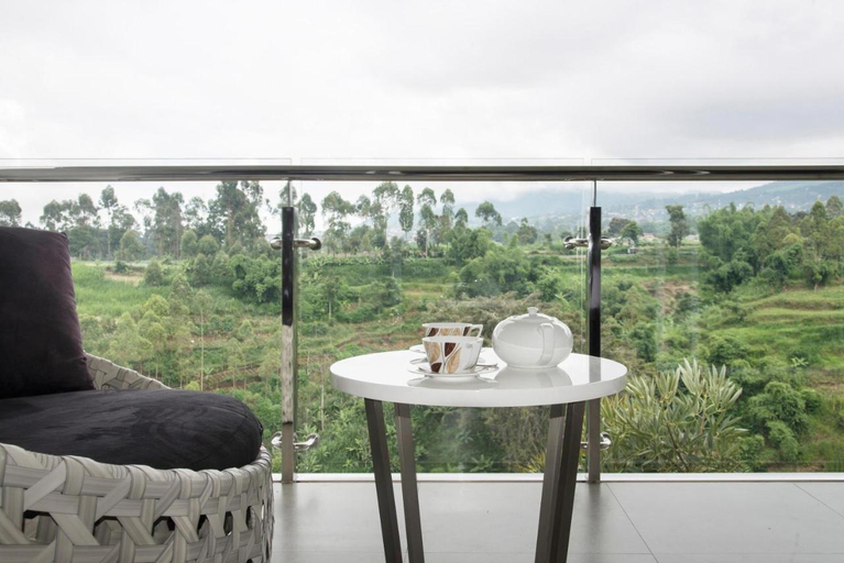 Others 5, Lembang Views, Bandung