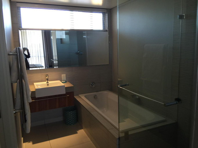 Bathroom 3, 410 & 214 Harbour Bridge Luxury Apartments, City of Cape Town
