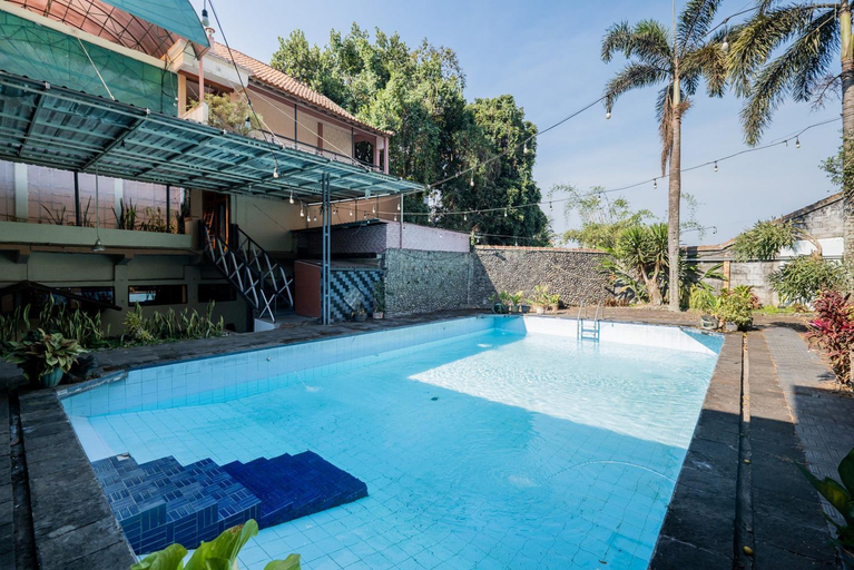 Sport & Beauty, Palereman Hotel RedPartner near Jatim Park 1, Malang