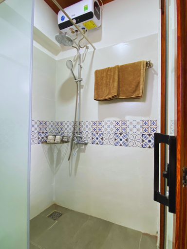 Bathroom 3, Tam Family Homestay Hue, Huế