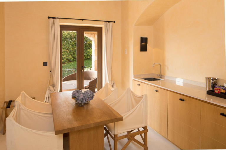 Dining Room 5