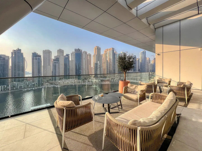 Room 3, High Floor and full Marina view, Dubai