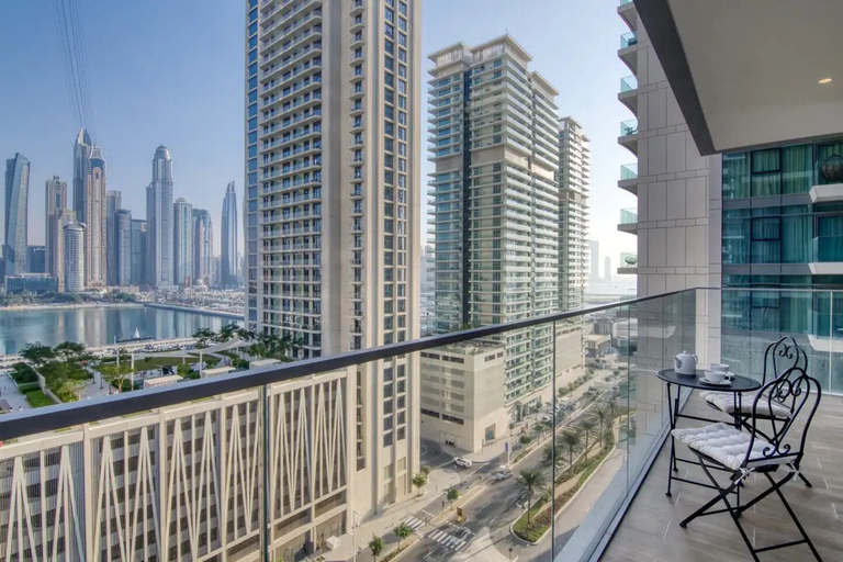 Room 5, 1BR Apartments Beach Isle Tower, Dubai