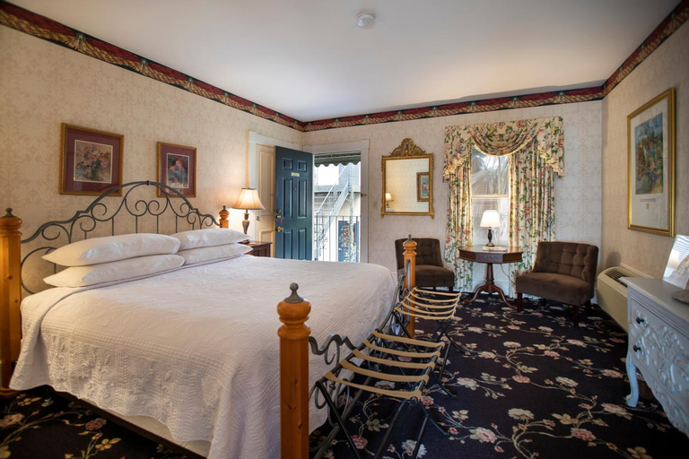 Bedroom 10