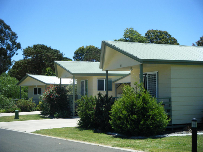 Others 5, PepperTree Cabins, Kingaroy, Kingaroy