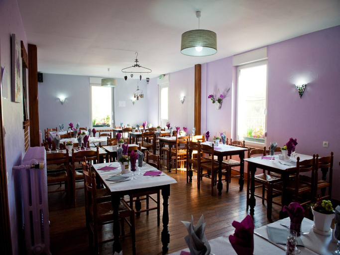Others 5, Logis Hotel Le Relais Fleuri, Aisne