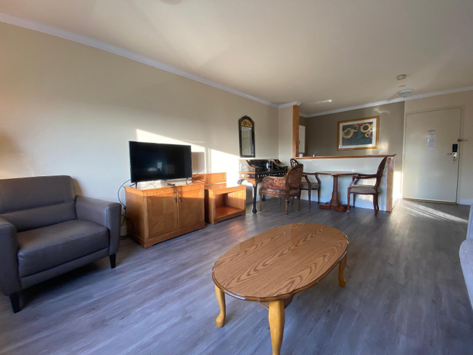 Others 5, Ramada by Wyndham Los Angeles/Wilshire Center, Los Angeles