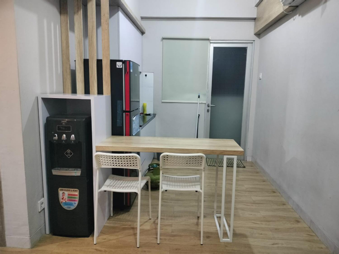 Dining Room 14