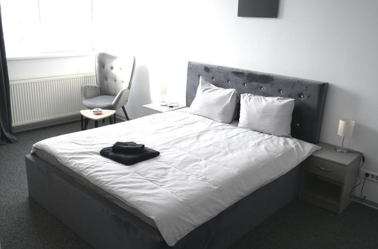 Bedroom 2, Luana Airport Apartments #8, Otopeni