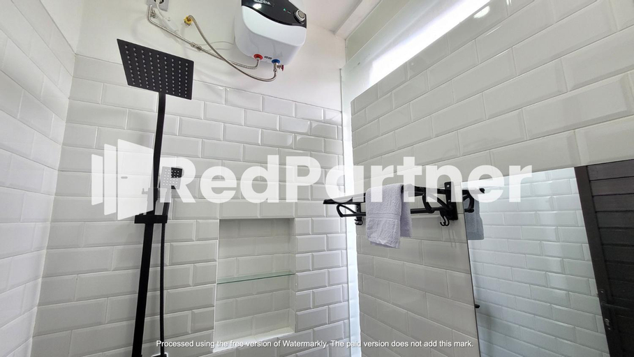 Bathroom 4