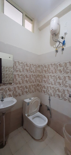 Bathroom 4, The Bird Dehradun, Dehradun