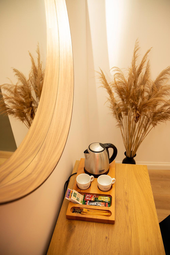 Food & Drinks, Manolle Boutique, Municipiul Bucuresti