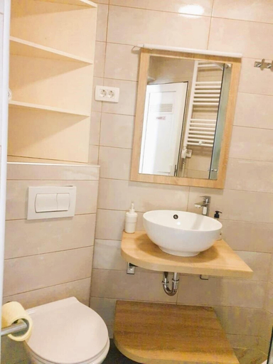 Bathroom 3, Downtown Apartments, Novalja