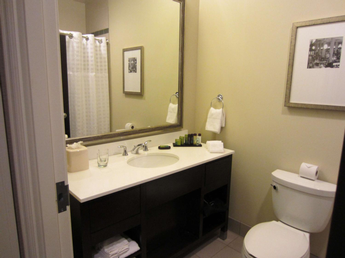 Bathroom 4