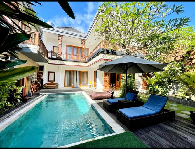 Swimming Pool 12