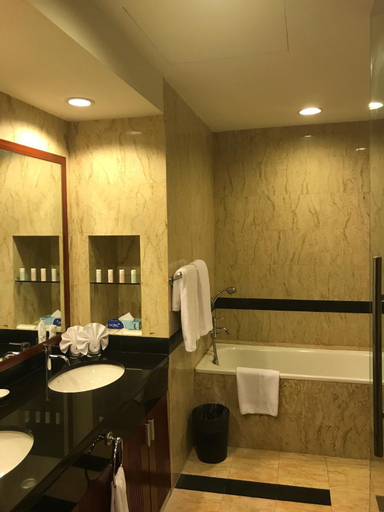 Bathroom 16