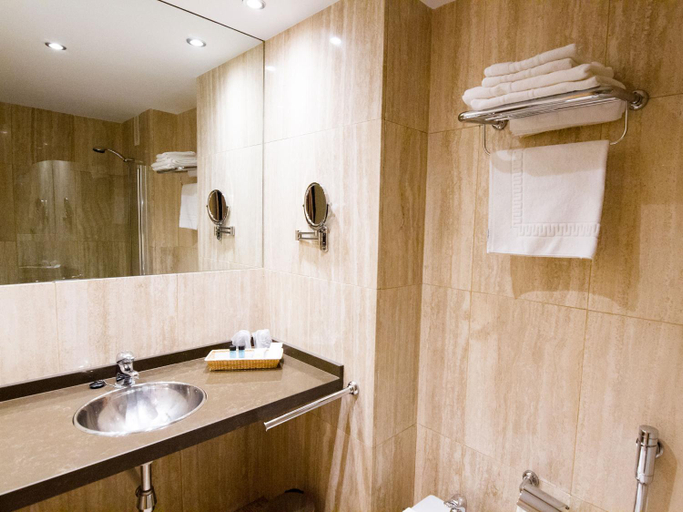 Bathroom 4, Hotel La Estaciv N De Luanco, Asturias